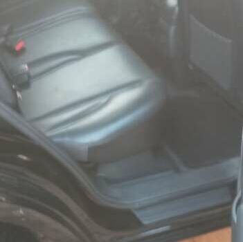 Черный Хендай Туксон, объемом двигателя 2 л и пробегом 187 тыс. км за 8800 $, фото 10 на Automoto.ua