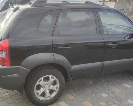 Чорний Хендай Туксон, об'ємом двигуна 2 л та пробігом 214 тис. км за 6000 $, фото 9 на Automoto.ua