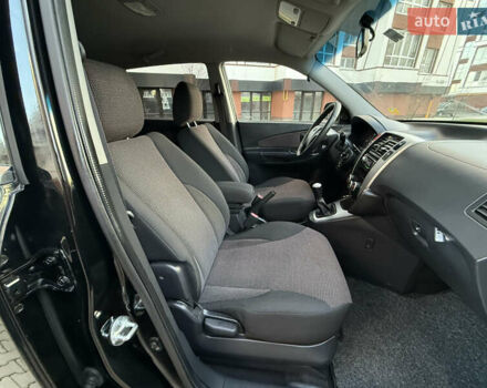 Чорний Хендай Туксон, об'ємом двигуна 2 л та пробігом 156 тис. км за 7850 $, фото 36 на Automoto.ua