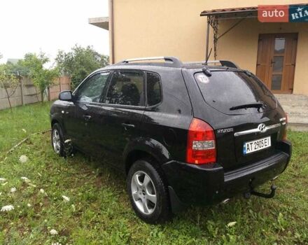 Чорний Хендай Туксон, об'ємом двигуна 1.99 л та пробігом 181 тис. км за 8150 $, фото 1 на Automoto.ua