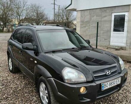 Чорний Хендай Туксон, об'ємом двигуна 2 л та пробігом 185 тис. км за 7499 $, фото 15 на Automoto.ua