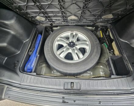 Чорний Хендай Туксон, об'ємом двигуна 2 л та пробігом 186 тис. км за 8300 $, фото 19 на Automoto.ua