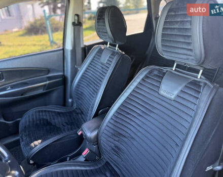 Хендай Туксон 2008 в Радехове на Automoto.ua Черный Хендай Туксон, объемом двигателя 1.98 л и пробегом 370 тыс. км за 7350 $, фото 56 на Automoto.ua