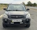 Чорний Хендай Туксон, об'ємом двигуна 2 л та пробігом 291 тис. км за 5400 $, фото 1 на Automoto.ua