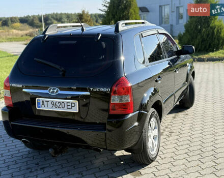 Хендай Туксон 2008 в Радехове на Automoto.ua Черный Хендай Туксон, объемом двигателя 1.98 л и пробегом 370 тыс. км за 7350 $, фото 15 на Automoto.ua