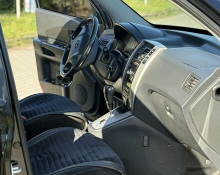 Хендай Туксон 2008 в Радехове на Automoto.ua Черный Хендай Туксон, объемом двигателя 2 л и пробегом 370 тыс. км за 7350 $, фото 9 на Automoto.ua