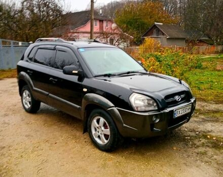 Черный Хендай Туксон, объемом двигателя 2 л и пробегом 0 тыс. км за 7800 $, фото 11 на Automoto.ua