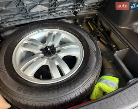 Чорний Хендай Туксон, об'ємом двигуна 2 л та пробігом 156 тис. км за 7850 $, фото 28 на Automoto.ua