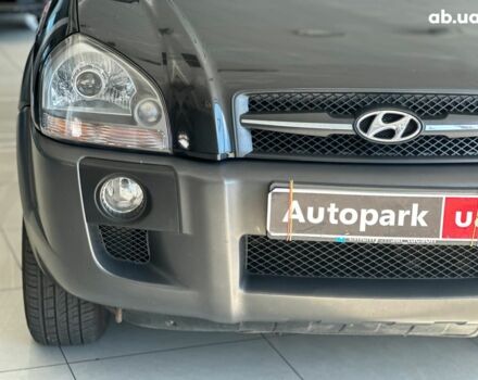 Хендай Туксон 2008 в Одессе на Automoto.ua Черный Хендай Туксон, объемом двигателя 2.7 л и пробегом 158 тыс. км за 7940 $, фото 4 на Automoto.ua