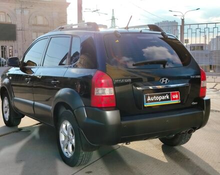 Черный Хендай Туксон, объемом двигателя 2 л и пробегом 82 тыс. км за 7490 $, фото 3 на Automoto.ua