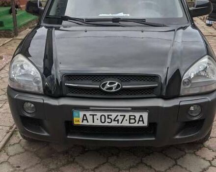 Черный Хендай Туксон, объемом двигателя 2 л и пробегом 163 тыс. км за 8100 $, фото 36 на Automoto.ua