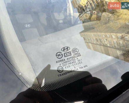 Черный Хендай Туксон, объемом двигателя 1.98 л и пробегом 196 тыс. км за 7999 $, фото 13 на Automoto.ua