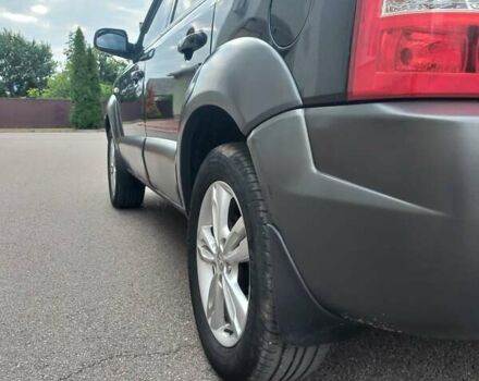 Черный Хендай Туксон, объемом двигателя 2 л и пробегом 168 тыс. км за 9000 $, фото 15 на Automoto.ua