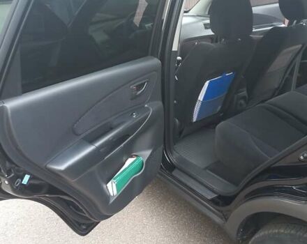 Черный Хендай Туксон, объемом двигателя 2 л и пробегом 168 тыс. км за 9000 $, фото 45 на Automoto.ua