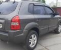 Чорний Хендай Туксон, об'ємом двигуна 2 л та пробігом 279 тис. км за 7450 $, фото 5 на Automoto.ua
