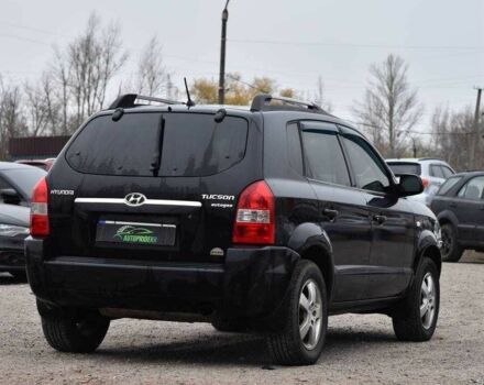 Чорний Хендай Туксон, об'ємом двигуна 2 л та пробігом 204 тис. км за 8650 $, фото 1 на Automoto.ua