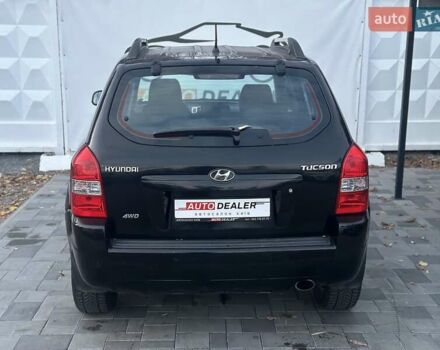 Хендай Туксон 2008 у Києві на Automoto.ua Чорний Хендай Туксон, об'ємом двигуна 2 л та пробігом 110 тис. км за 8750 $, фото 7 на Automoto.ua