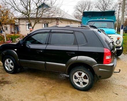 Черный Хендай Туксон, объемом двигателя 2 л и пробегом 0 тыс. км за 7800 $, фото 9 на Automoto.ua