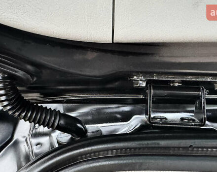 Чорний Хендай Туксон, об'ємом двигуна 2 л та пробігом 182 тис. км за 8299 $, фото 25 на Automoto.ua