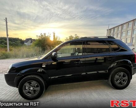 Хендай Туксон 2008 в Новой Водолаге на Automoto.ua Черный Хендай Туксон, объемом двигателя 2 л и пробегом 170 тыс. км за 8700 $, фото 3 на Automoto.ua