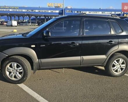 Чорний Хендай Туксон, об'ємом двигуна 1.98 л та пробігом 212 тис. км за 7766 $, фото 1 на Automoto.ua