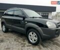 Чорний Хендай Туксон, об'ємом двигуна 2 л та пробігом 225 тис. км за 8000 $, фото 2 на Automoto.ua