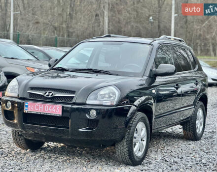 Черный Хендай Туксон, объемом двигателя 1.98 л и пробегом 96 тыс. км за 9900 $, фото 1 на Automoto.ua