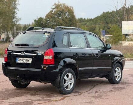 Черный Хендай Туксон, объемом двигателя 2 л и пробегом 353 тыс. км за 6800 $, фото 3 на Automoto.ua