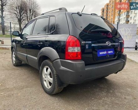 Чорний Хендай Туксон, об'ємом двигуна 1.98 л та пробігом 176 тис. км за 8500 $, фото 4 на Automoto.ua