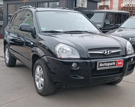 Чорний Хендай Туксон, об'ємом двигуна 2 л та пробігом 192 тис. км за 7990 $, фото 2 на Automoto.ua