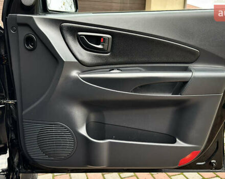 Чорний Хендай Туксон, об'ємом двигуна 2 л та пробігом 182 тис. км за 8299 $, фото 37 на Automoto.ua