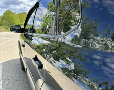 Чорний Хендай Туксон, об'ємом двигуна 1.98 л та пробігом 279 тис. км за 8200 $, фото 9 на Automoto.ua