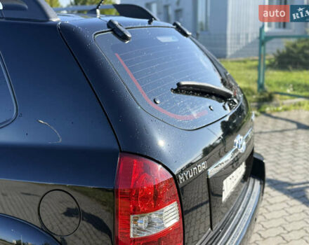 Хендай Туксон 2008 в Радехове на Automoto.ua Черный Хендай Туксон, объемом двигателя 1.98 л и пробегом 370 тыс. км за 7350 $, фото 31 на Automoto.ua