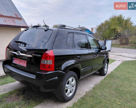 Чорний Хендай Туксон, об'ємом двигуна 0 л та пробігом 165 тис. км за 7600 $, фото 2 на Automoto.ua
