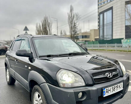 Чорний Хендай Туксон, об'ємом двигуна 1.98 л та пробігом 238 тис. км за 8499 $, фото 1 на Automoto.ua