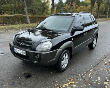 Чорний Хендай Туксон, об'ємом двигуна 2 л та пробігом 168 тис. км за 8200 $, фото 9 на Automoto.ua