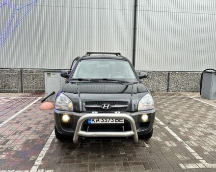 Чорний Хендай Туксон, об'ємом двигуна 2.7 л та пробігом 294 тис. км за 9950 $, фото 4 на Automoto.ua