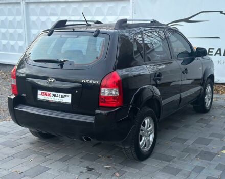 Чорний Хендай Туксон, об'ємом двигуна 2 л та пробігом 110 тис. км за 8750 $, фото 8 на Automoto.ua