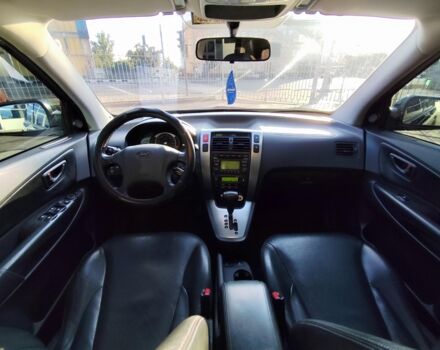 Черный Хендай Туксон, объемом двигателя 2 л и пробегом 82 тыс. км за 7490 $, фото 26 на Automoto.ua