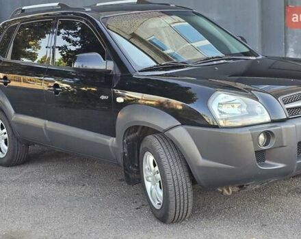 Чорний Хендай Туксон, об'ємом двигуна 1.98 л та пробігом 215 тис. км за 8350 $, фото 2 на Automoto.ua
