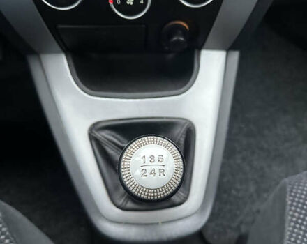 Черный Хендай Туксон, объемом двигателя 2 л и пробегом 136 тыс. км за 8500 $, фото 19 на Automoto.ua