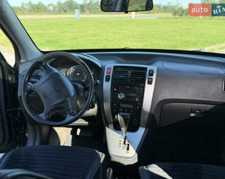 Хендай Туксон 2008 в Радехове на Automoto.ua Черный Хендай Туксон, объемом двигателя 1.98 л и пробегом 370 тыс. км за 7350 $, фото 76 на Automoto.ua