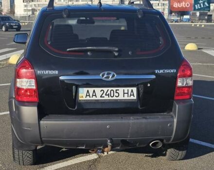 Чорний Хендай Туксон, об'ємом двигуна 1.98 л та пробігом 212 тис. км за 7766 $, фото 3 на Automoto.ua