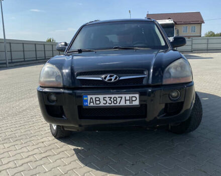 Чорний Хендай Туксон, об'ємом двигуна 1.98 л та пробігом 196 тис. км за 8100 $, фото 1 на Automoto.ua