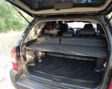 Чорний Хендай Туксон, об'ємом двигуна 2 л та пробігом 270 тис. км за 8000 $, фото 6 на Automoto.ua