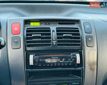 Чорний Хендай Туксон, об'ємом двигуна 2 л та пробігом 186 тис. км за 8300 $, фото 27 на Automoto.ua