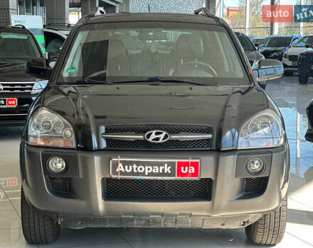 Черный Хендай Туксон, объемом двигателя 2.7 л и пробегом 158 тыс. км за 7940 $, фото 3 на Automoto.ua