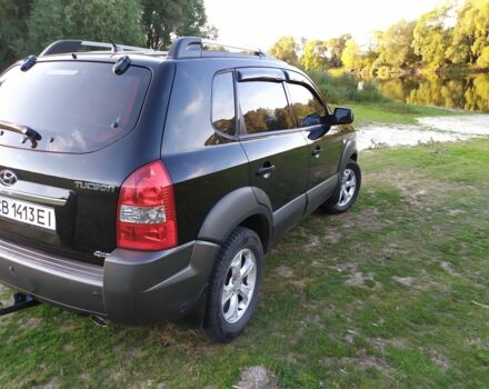 Черный Хендай Туксон, объемом двигателя 2 л и пробегом 162 тыс. км за 8500 $, фото 14 на Automoto.ua