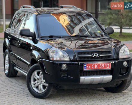 Чорний Хендай Туксон, об'ємом двигуна 2 л та пробігом 156 тис. км за 7850 $, фото 10 на Automoto.ua