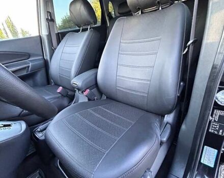 Черный Хендай Туксон, объемом двигателя 2 л и пробегом 230 тыс. км за 7500 $, фото 18 на Automoto.ua